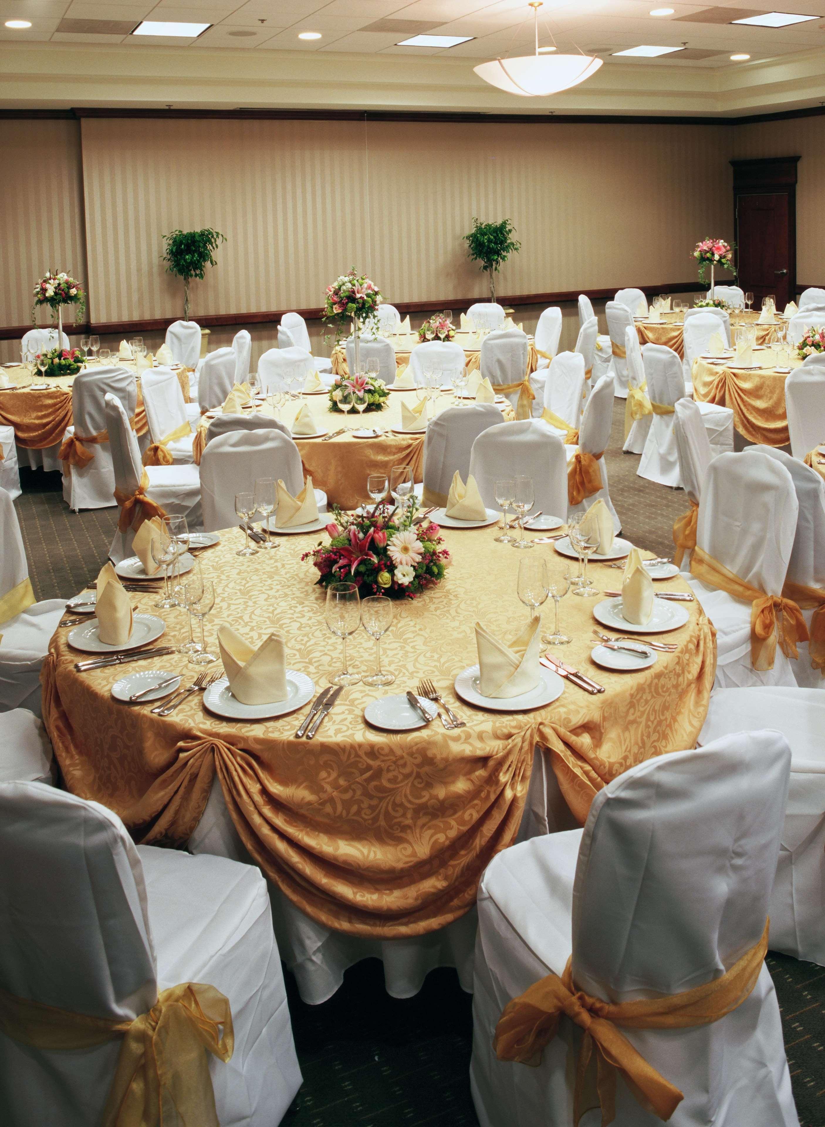 Embassy Suites By Hilton Dulles North Loudoun Bagian luar foto