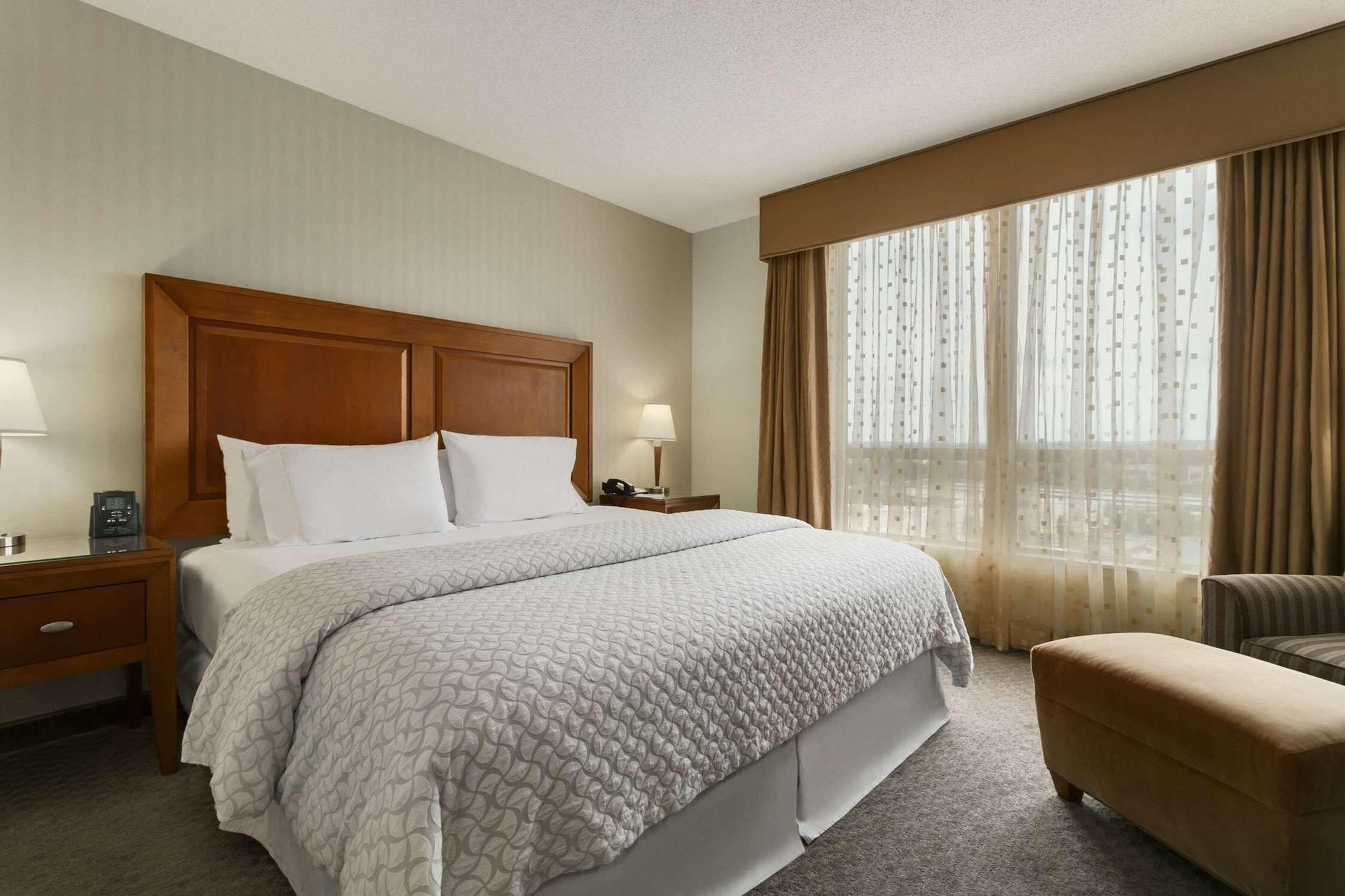 Embassy Suites By Hilton Dulles North Loudoun Bagian luar foto