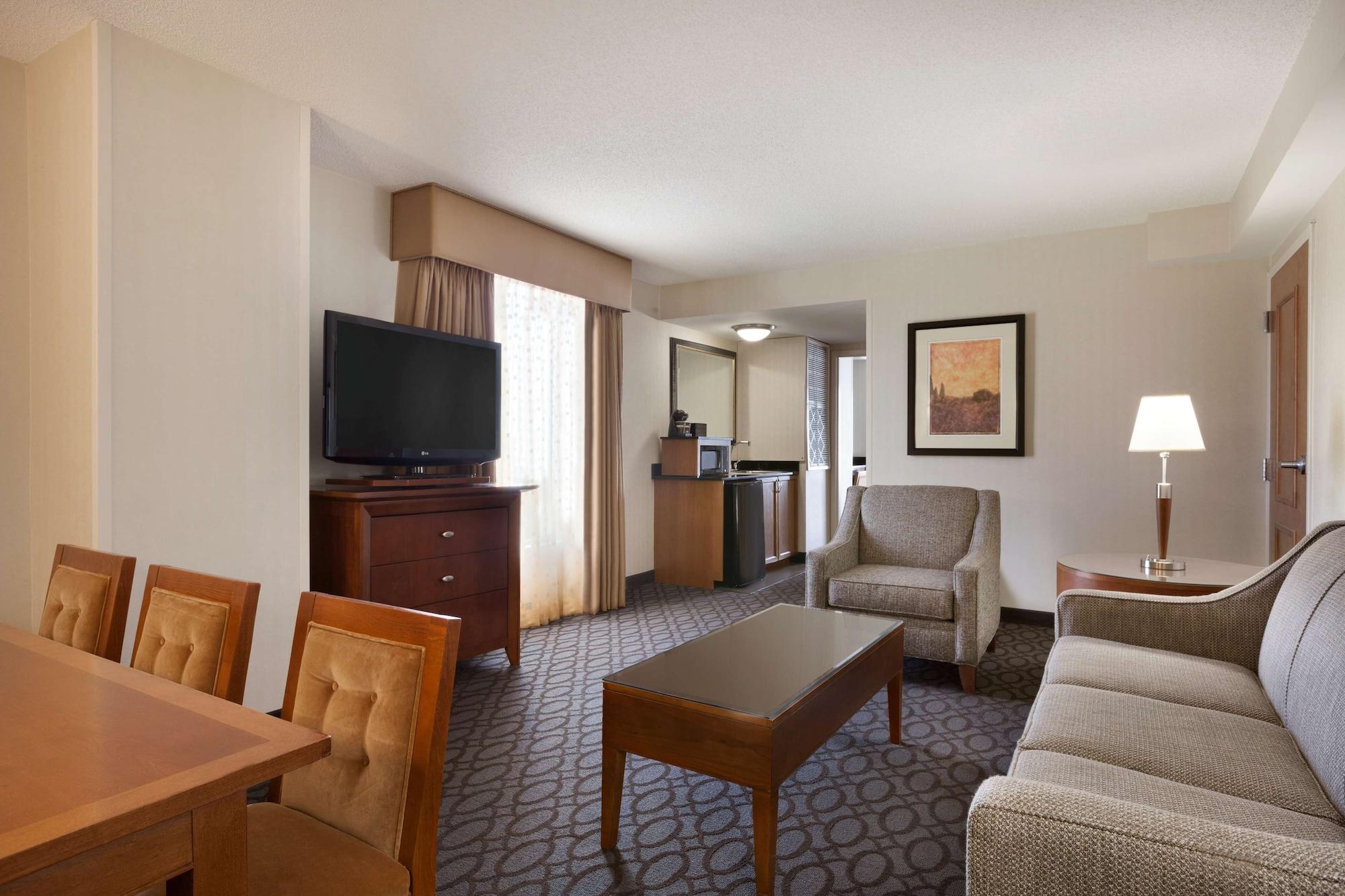 Embassy Suites By Hilton Dulles North Loudoun Bagian luar foto
