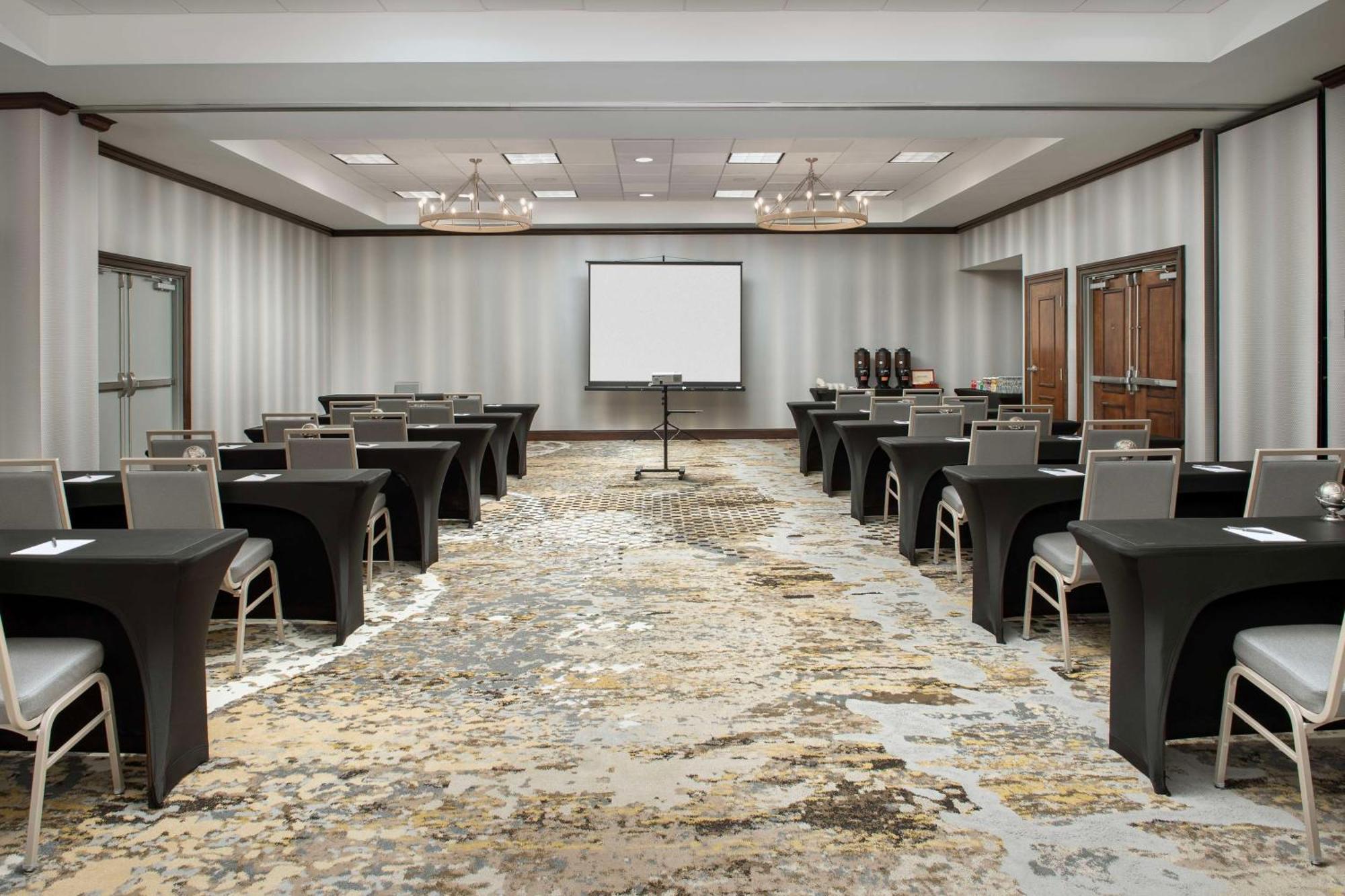 Embassy Suites By Hilton Dulles North Loudoun Bagian luar foto
