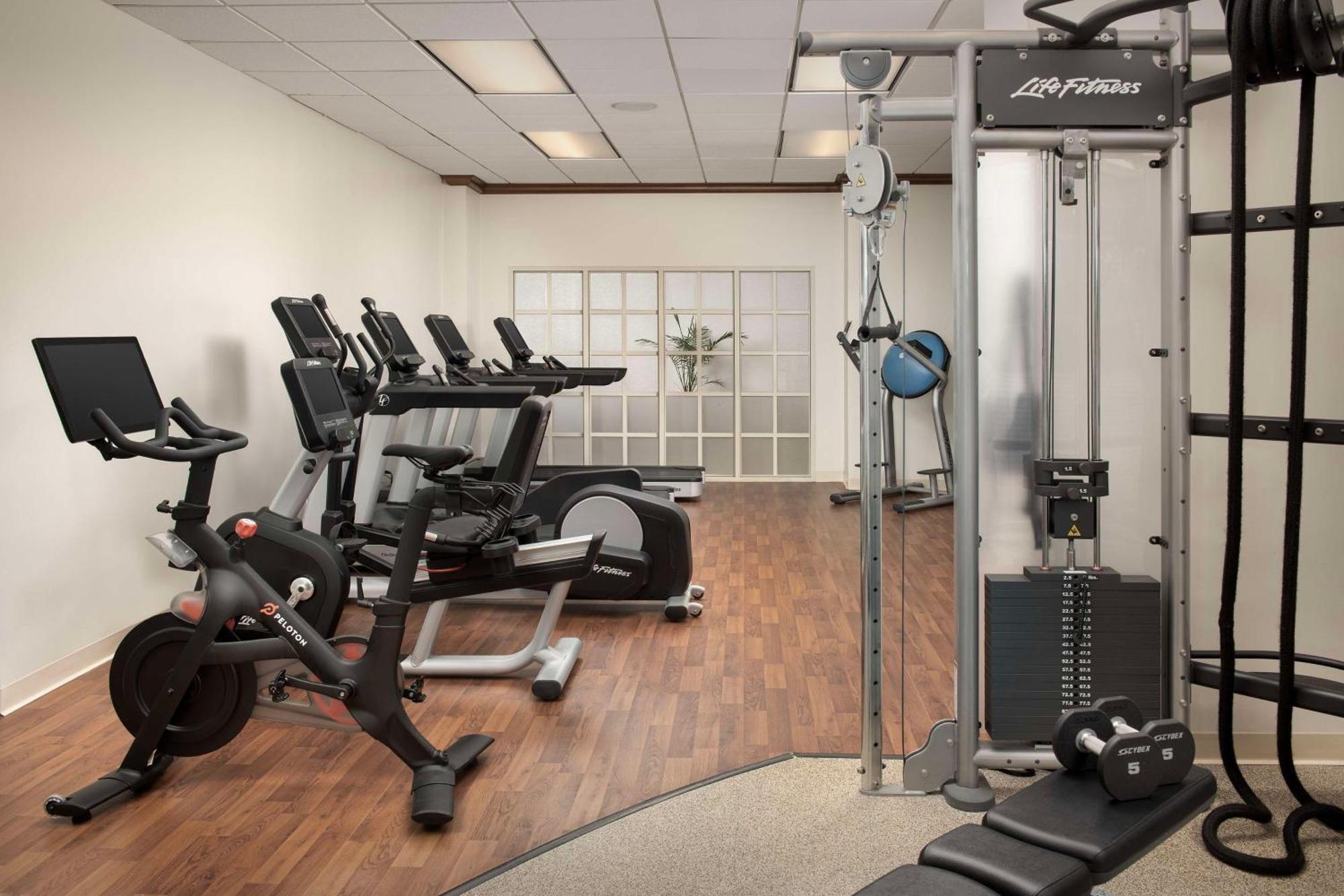 Embassy Suites By Hilton Dulles North Loudoun Bagian luar foto