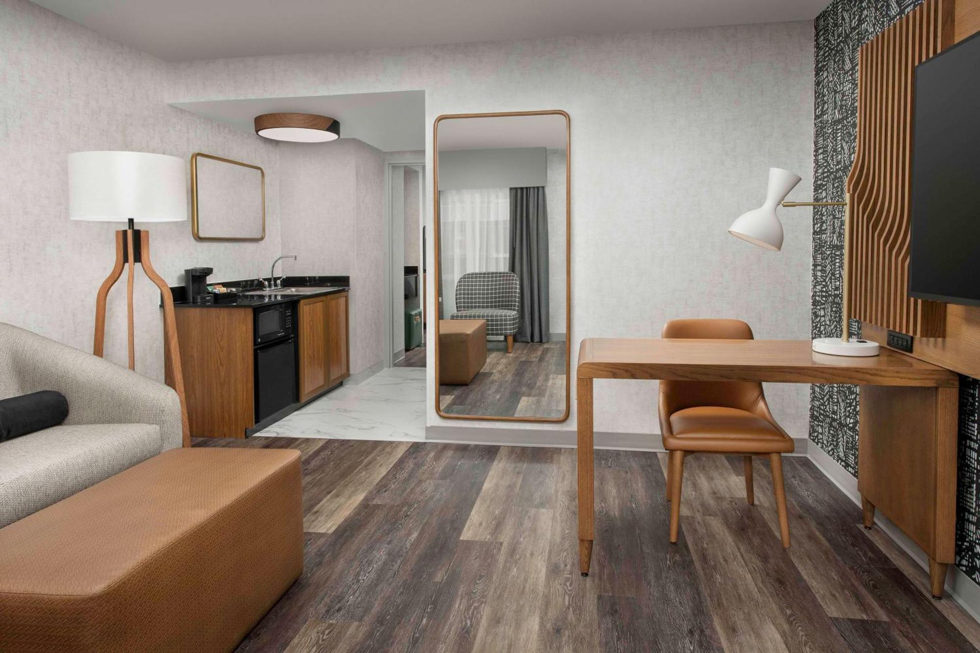 Embassy Suites By Hilton Dulles North Loudoun Bagian luar foto