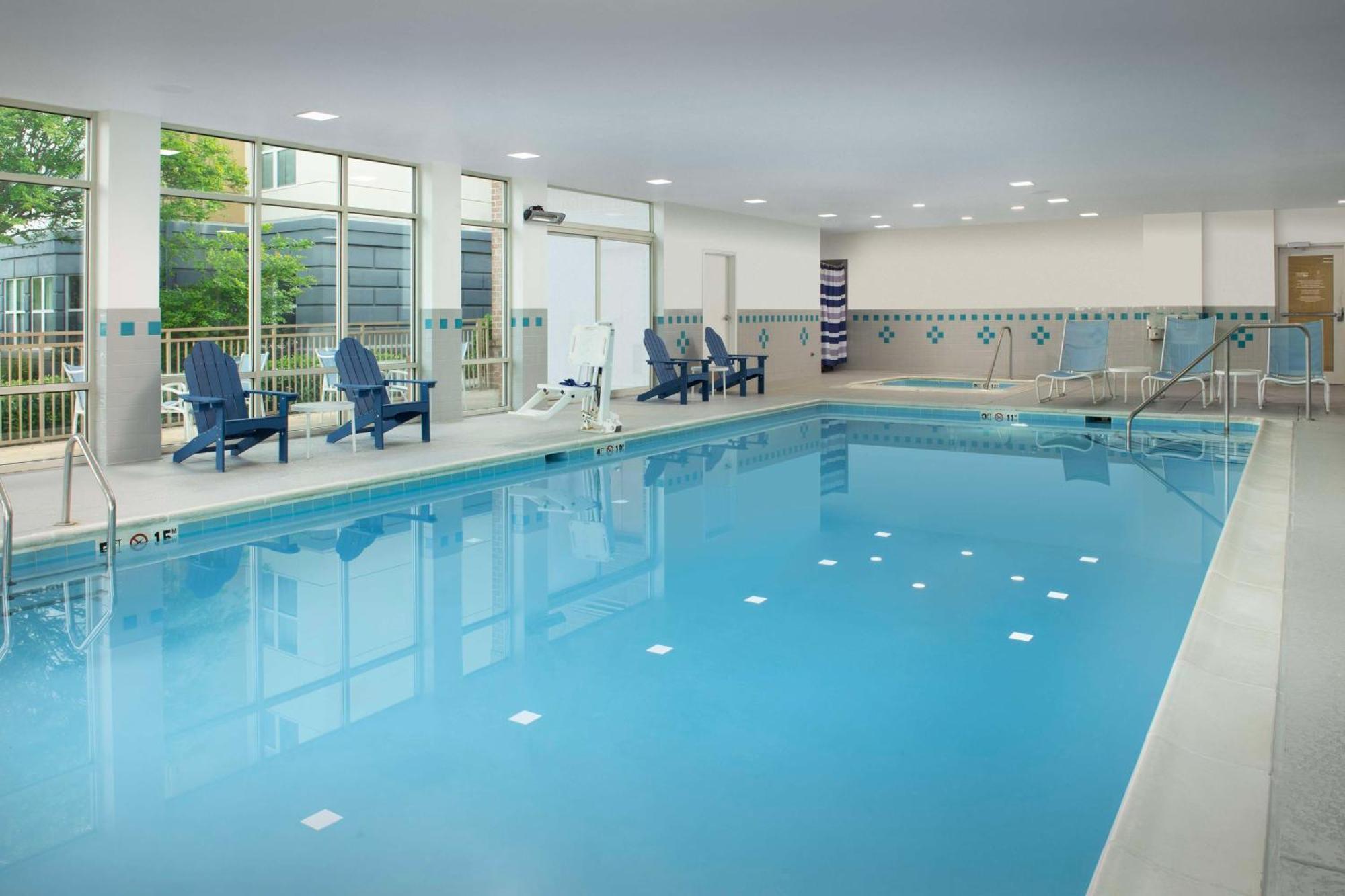 Embassy Suites By Hilton Dulles North Loudoun Bagian luar foto